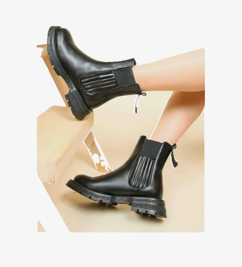 Feles Kadın Bot Elastik Tabanlı Chelsea Günlük Bot Kadın Bot model görseli