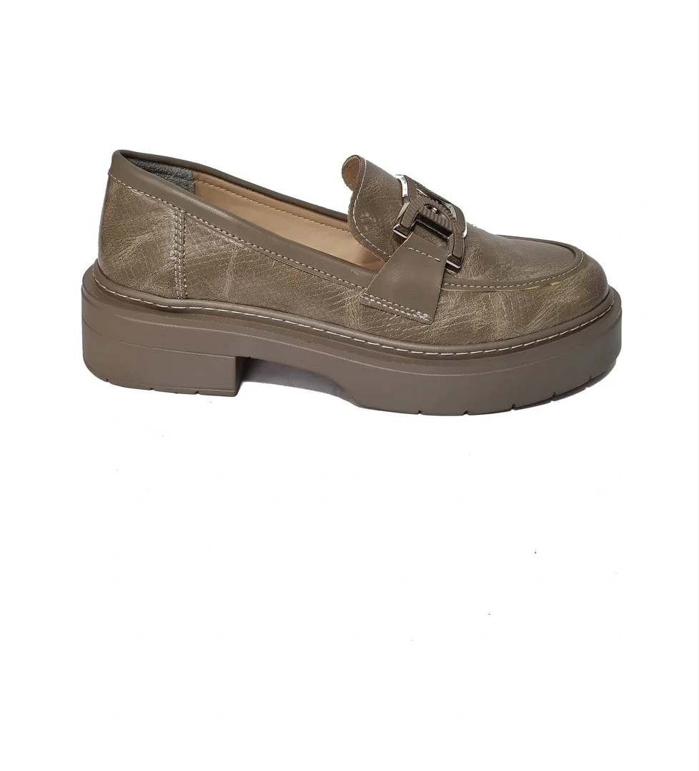 Ventes Kadın Loafer Ayakkabı Desenli Model 070980-z model görseli