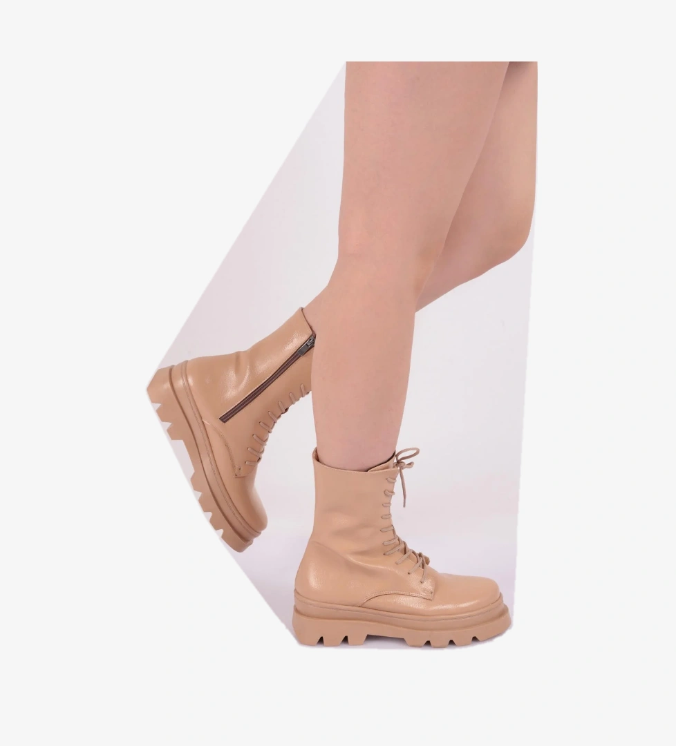 Dgn 744-22k Kadin Bağcikli Fermuarli Bot model görseli