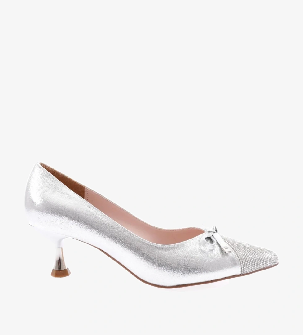 Dgn K530 Kadin Fiyonk Detayli Kisa İnce Topuklu Ayakkabi model görseli