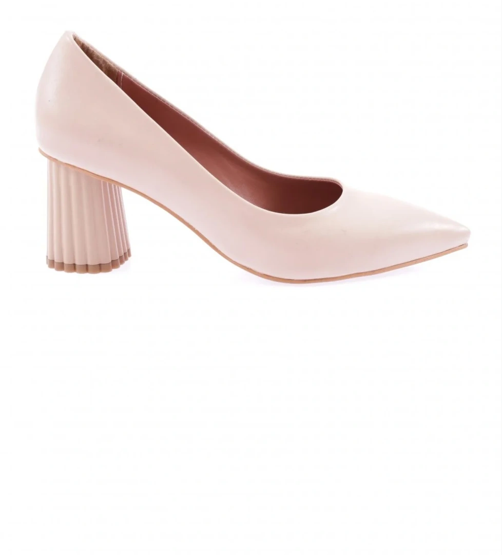 360 Sivri Burun Parmak Dekolteli Kisa Topuklu Ayakkabi