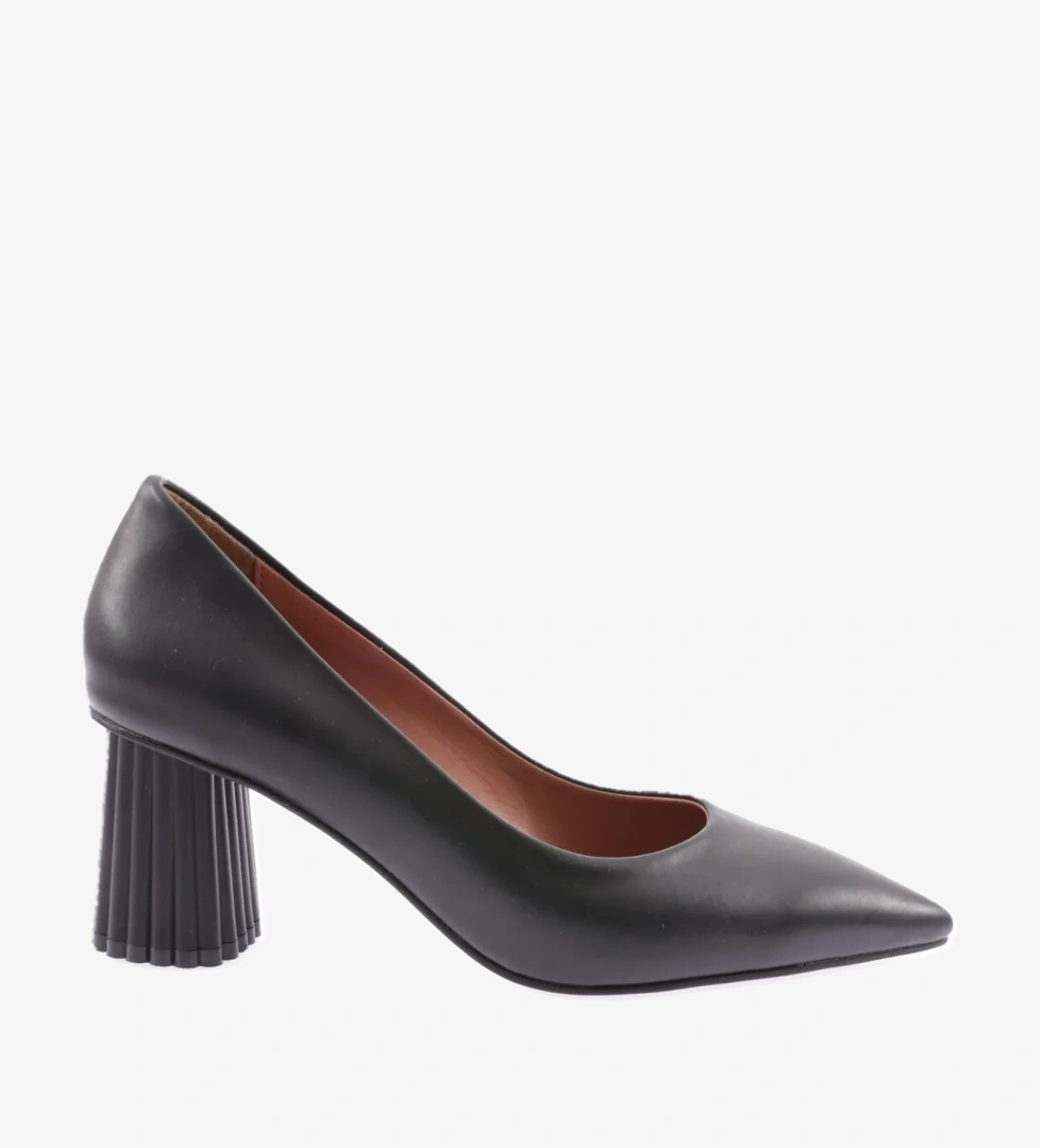 360 Sivri Burun Parmak Dekolteli Kisa Topuklu Ayakkabi