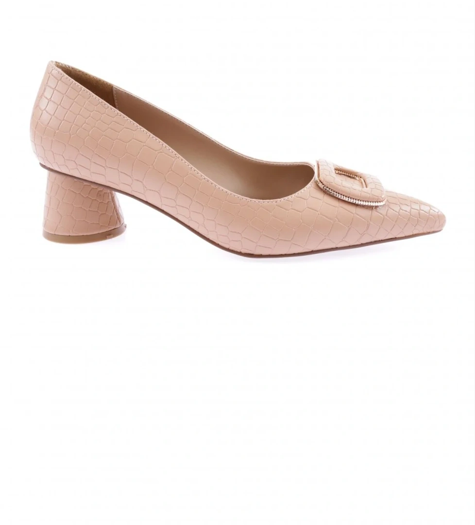 Dgn 4320-23y Kadin Metal Aksesuarli Sivri Burun Kalin Kisa Topuklu Ayakkabi model görseli