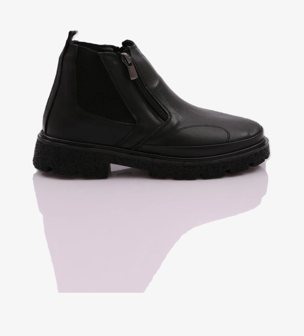 Dgn 20300 Kadin Lastik Detayli Fermuarli Bot model görseli