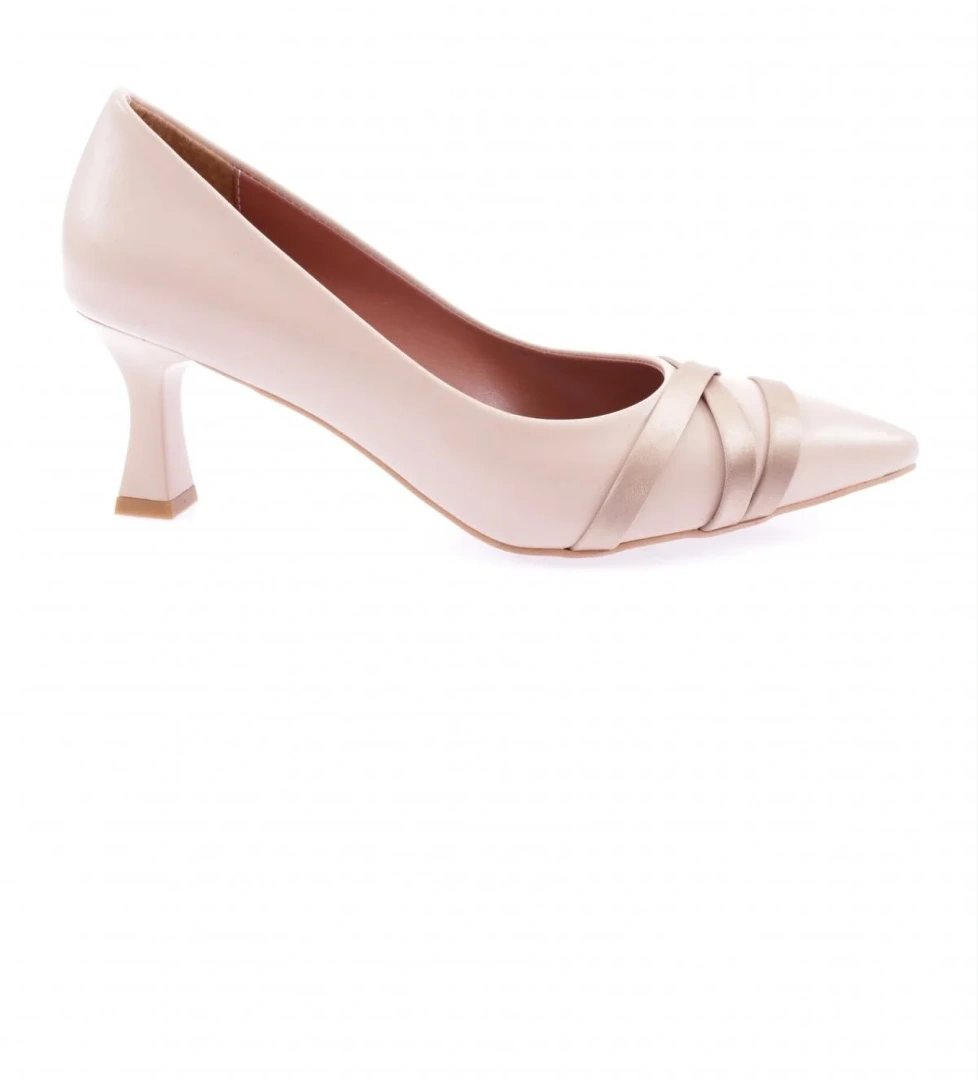 Dgn 315-23y 315 Kadin Sivri Burun Parmak Dekolteli Topuklu Ayakkabi model görseli