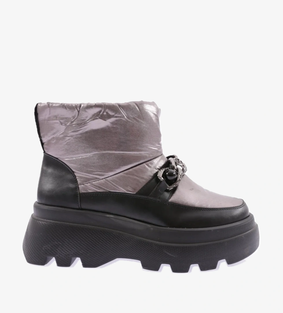 Es808 Kadin Kalin Zincir Aksesuarli İnci Taşli Bot