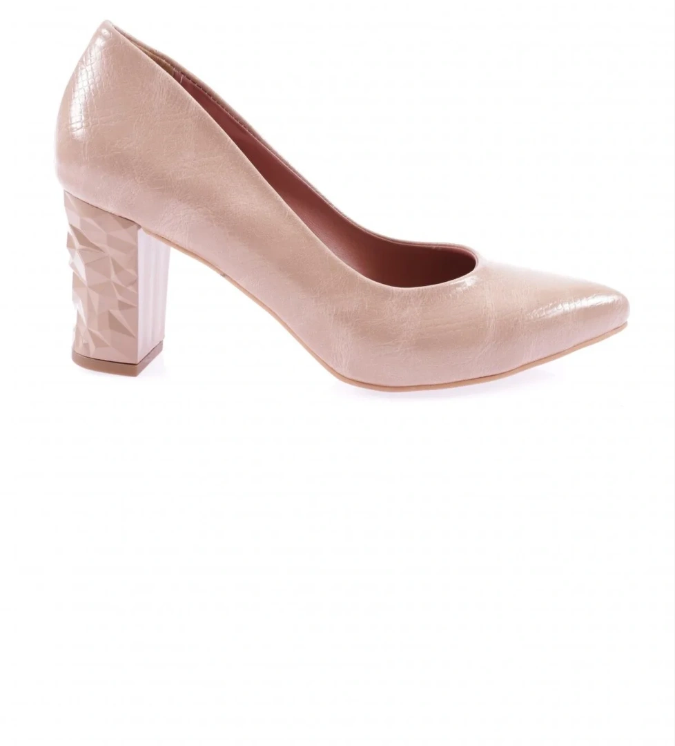 Dgn 632-23y Kadin Sivri Burun Parmak Dekolteli Ayakkabi model görseli