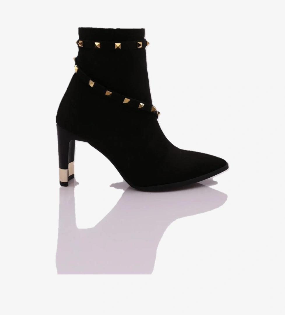 Dgn 802 Kadin Sivri Burun Troklu Topuklu Bot model görseli