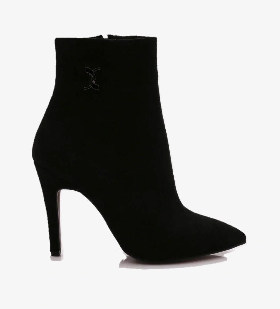 Dgn 110 Kadin Topuklu Bot model görseli