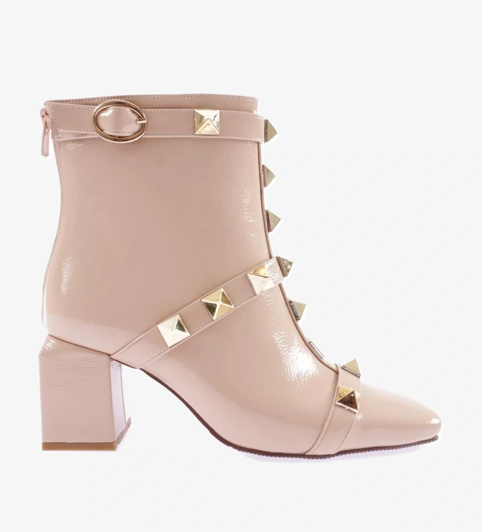 K200-22K Kadin Troklu Çerçeve Topouklu Bot