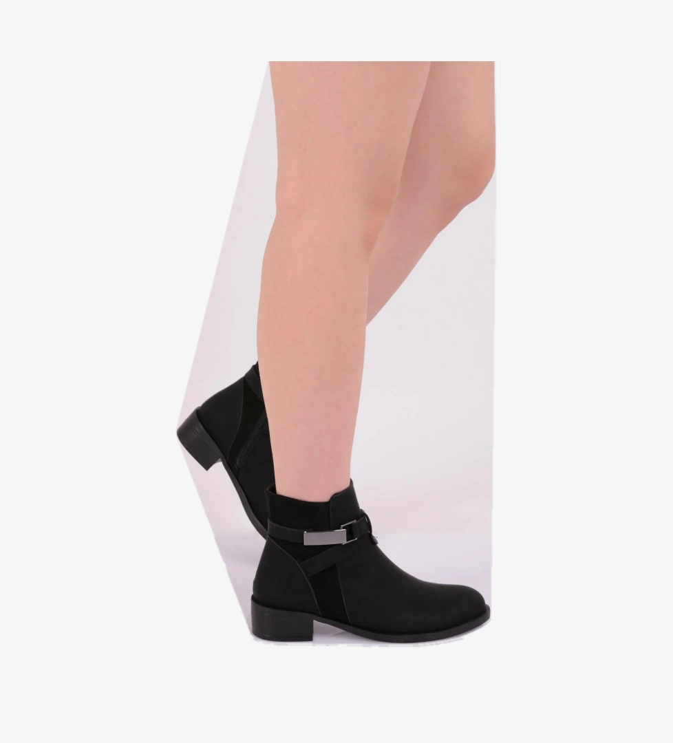 504-190-22K Çapraz Tokali Kadin Kisa Bot - Görsel 1