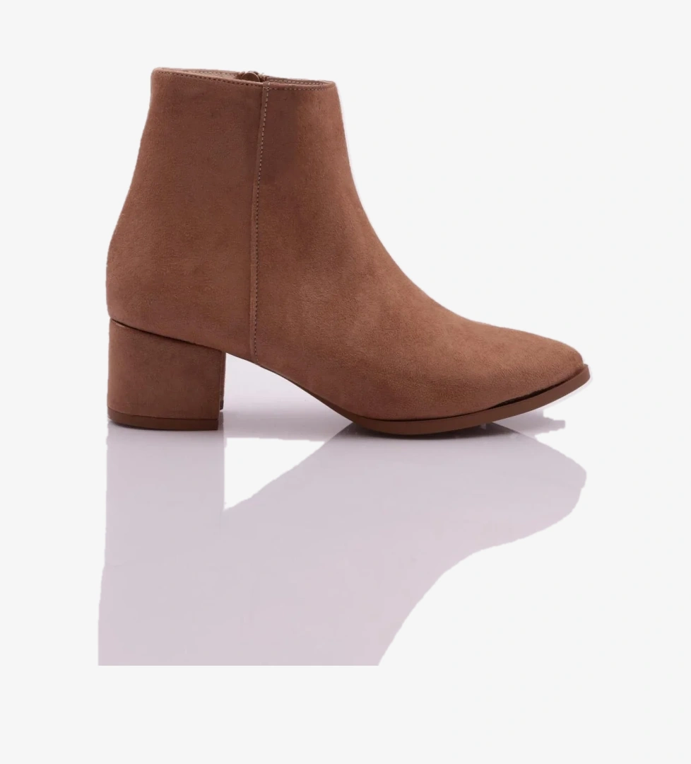 Dgn Si-07K Kadin 22K Sivri Burun Topuklu Bilek Bot model görseli