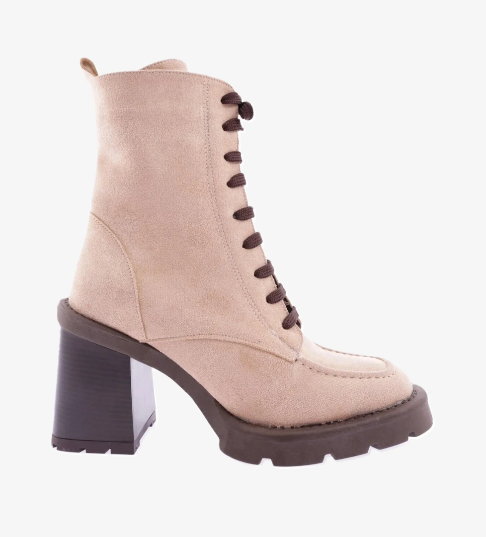 Dgn 1544 Yuvarlak Burun Önden Bağcikli Kalin Taban Kadin Topuklu Bot model görseli