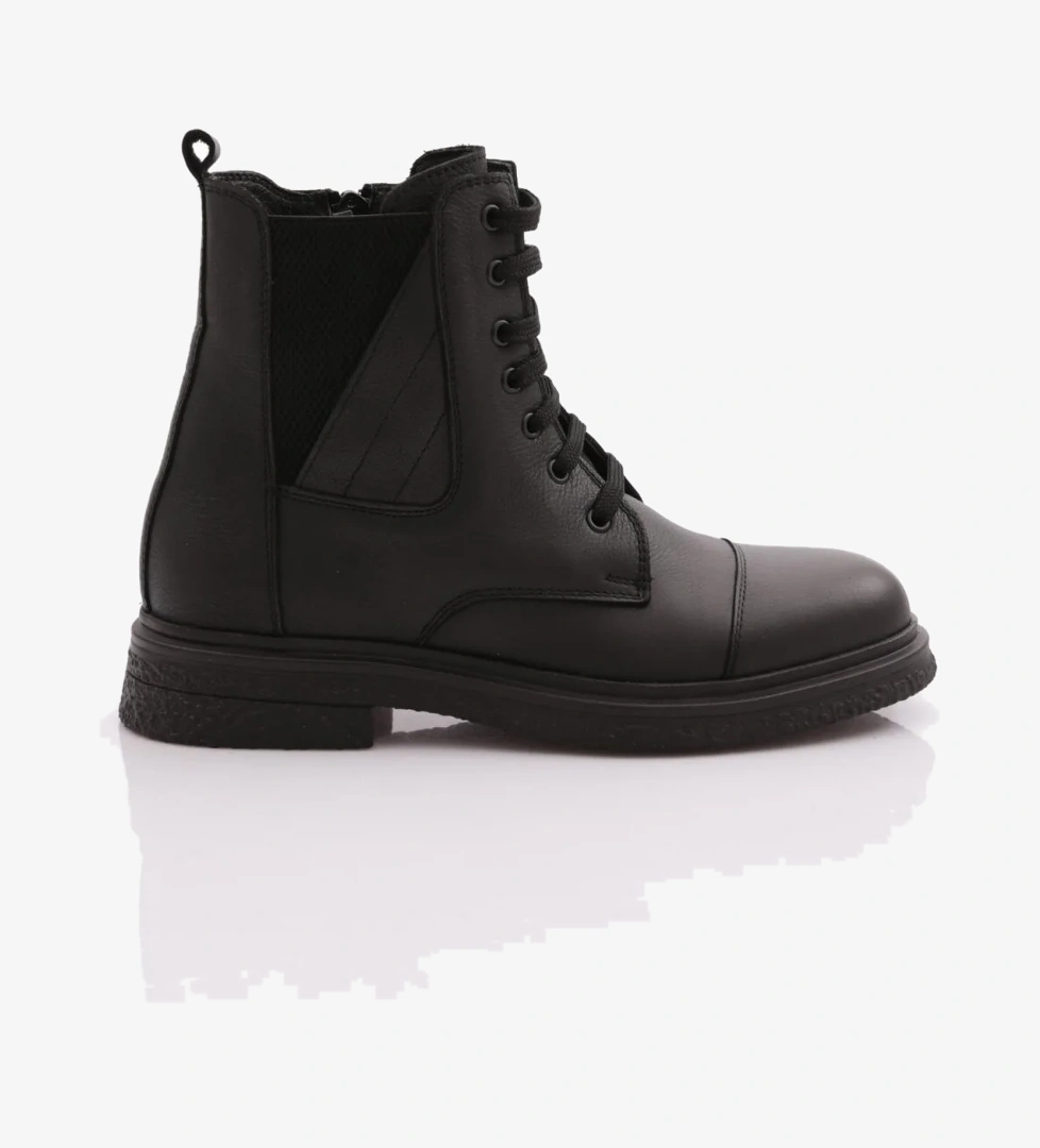 057007 Kadin Yani Lastikli Bağcikli Bot