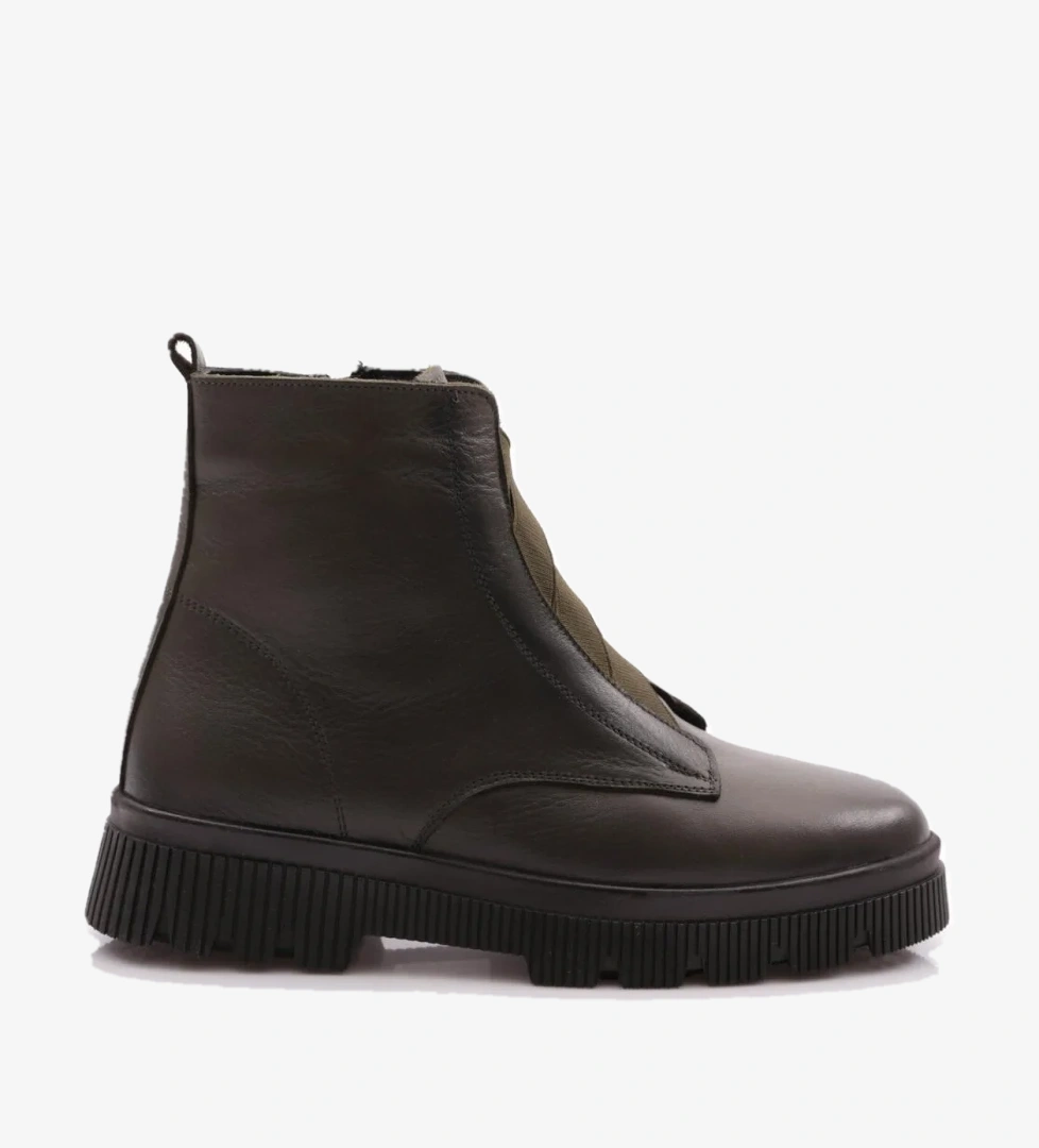 Dgn 3752 Kadin Lastik Detayli Bilek Bot model görseli