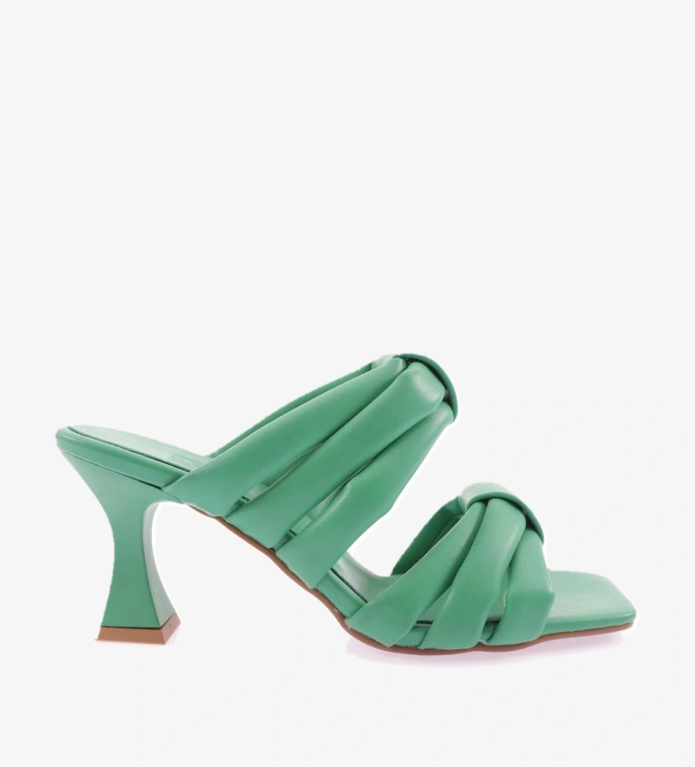 Dgn 5045-23Y Kadin Sirali Bantli Kadeh Topuklu Terlik model görseli