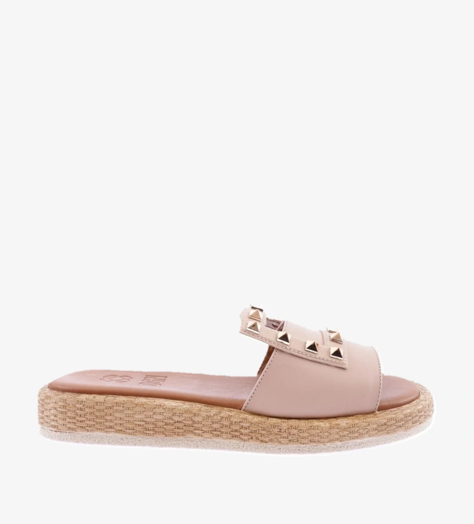 002 Kadin Troklu Terlik