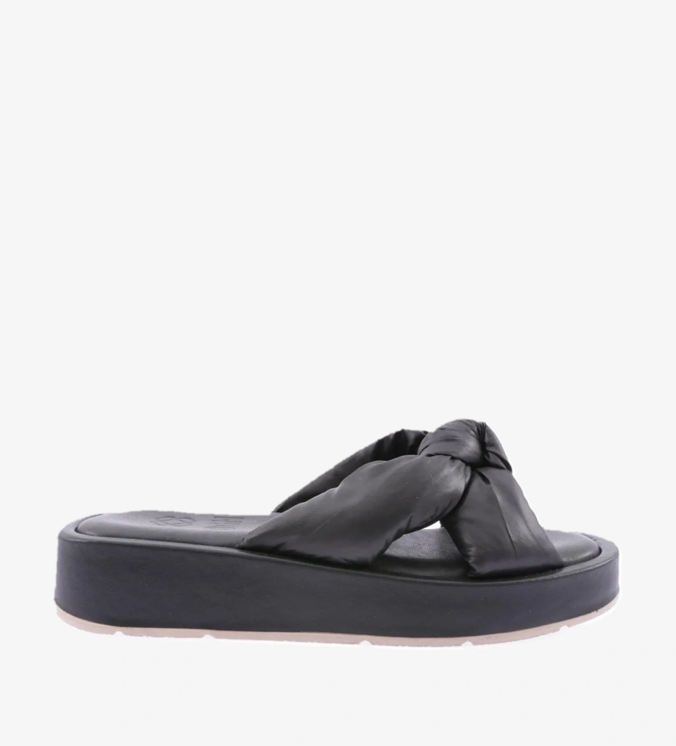 Dgn 006 Kadin Burgu Bantli Kalin Taban Terlik model görseli