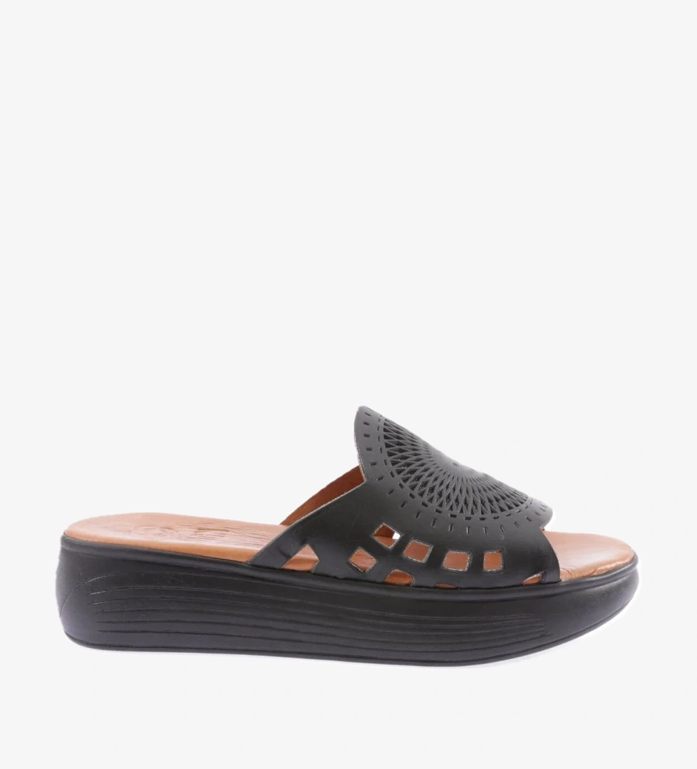 501-23Y Kadin Lazer Baskili Kalin Taban Terlik