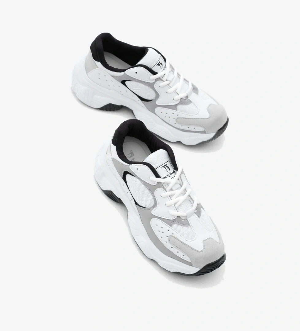 Kadın Beyaz Gri Rahat Kalıp Yüksek Taban Bağcıklı Spor Ayakkabı