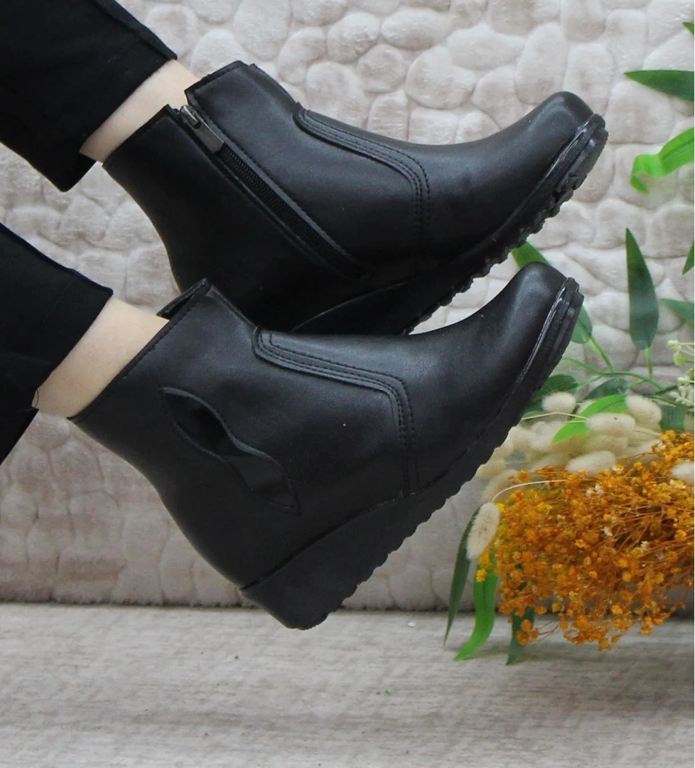 3252 07 Fermuarlı Kaymaz Taban Günlük Kadın Bot - Görsel 1