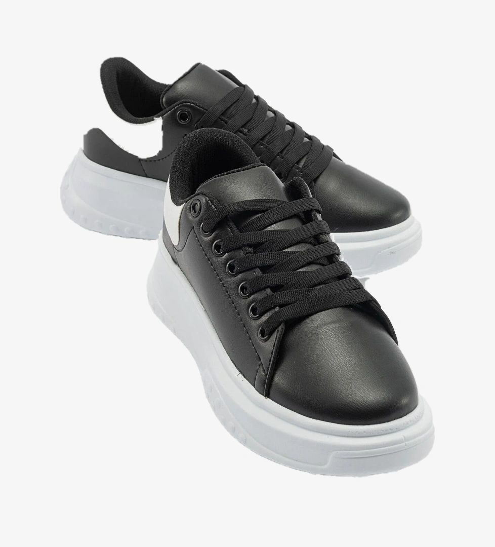 Bağcıklı Kadın Spor Ayakkabı SİYAH BEYAZ