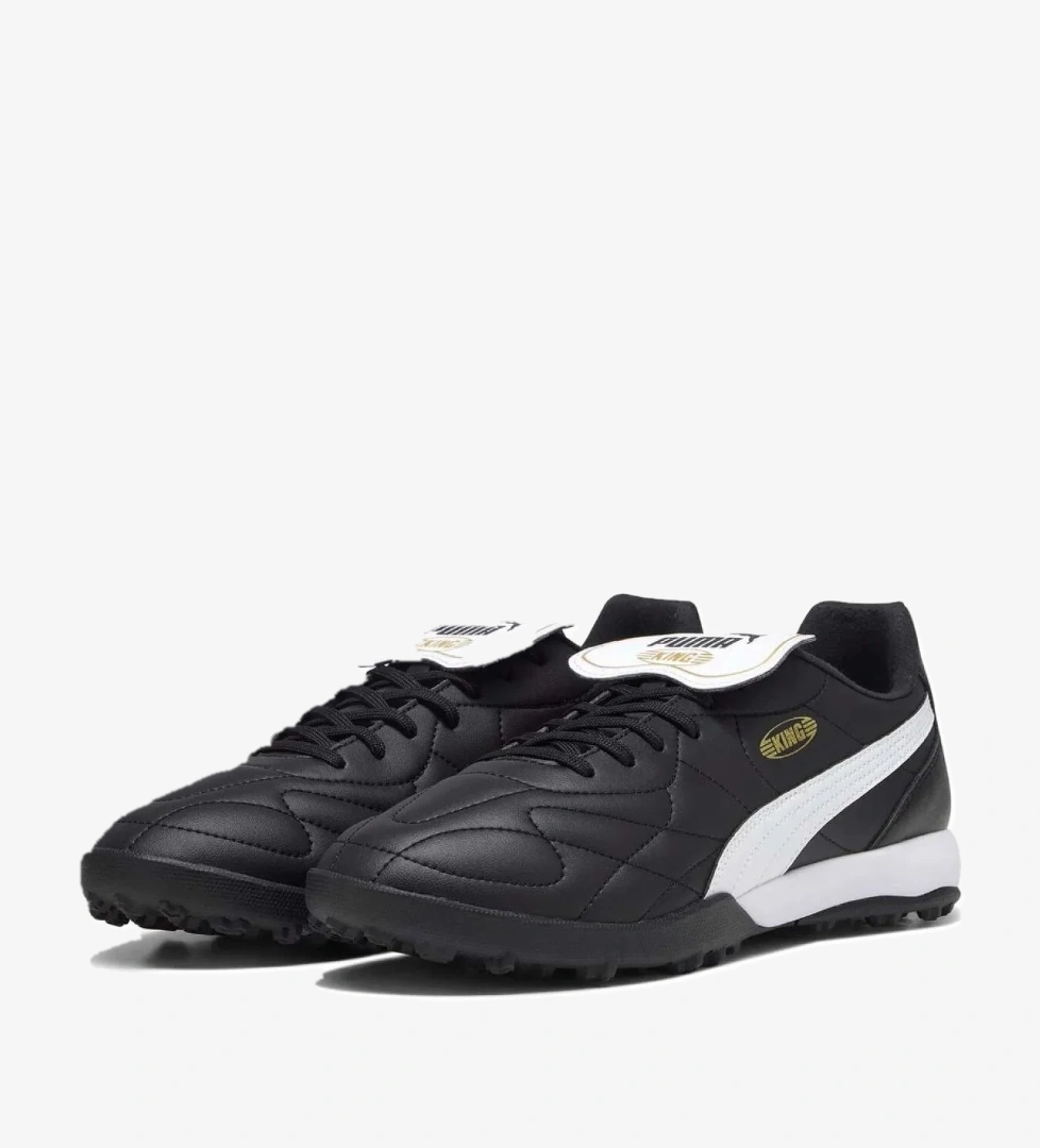 Puma King Top TT 107417-01 Profesyonel Erkek Halısaha Ayakkabısı model görseli