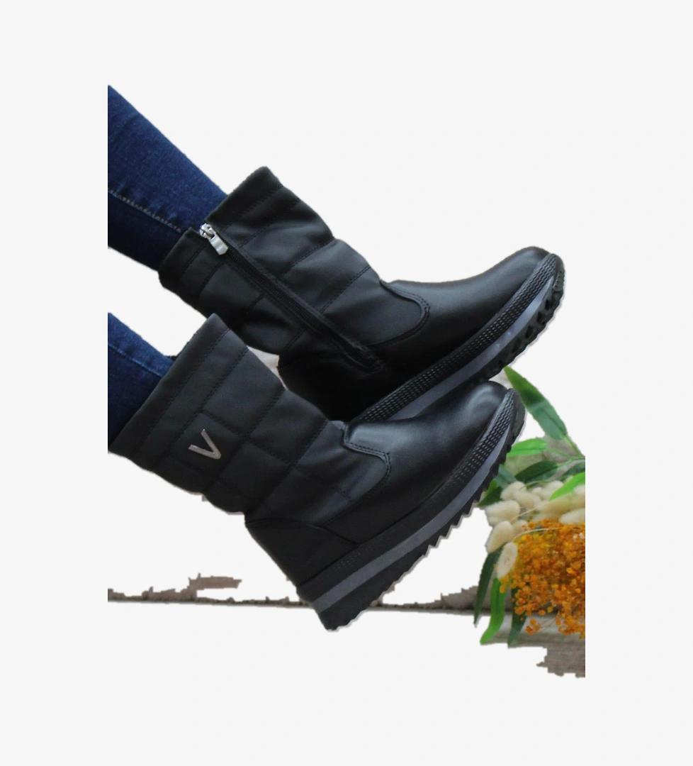 Mehmet Mete 850 Anatomik İçi Polar Kaymaz Taban Kız Çocuk Bot model görseli