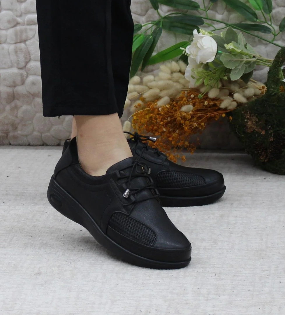 Mehmet Mete 4151 Comfort Hakiki Deri Kemik Çıkıntısına Özel Kadın Ayakkabı model görseli