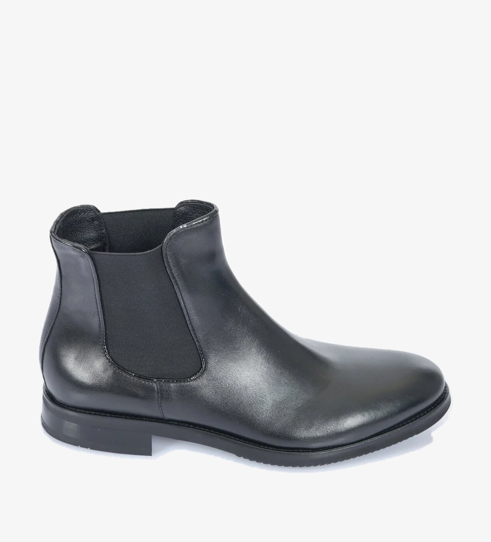 Siyah Erkek Bot 18167