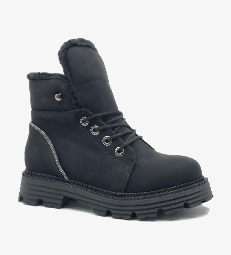 Arkası Taş Tetaylı Postal Kadın Bot