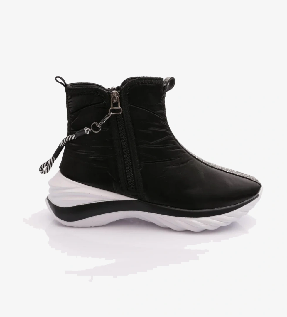 703 Kadin Taşli Bot