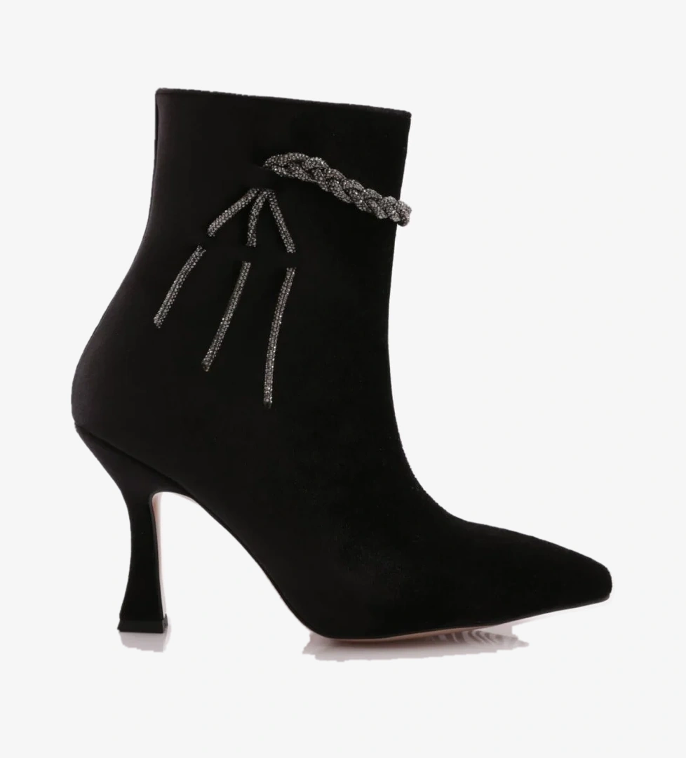 Dgn 216 Kadin Bot model görseli