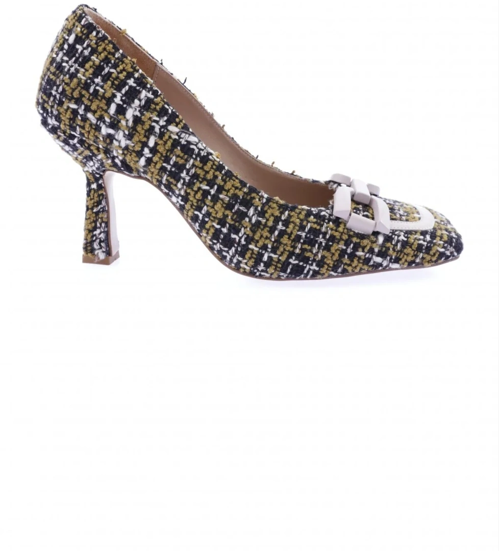 Dgn 8065-23Y Kadin Kare Burun Zincir Tokali Kadeh Topuklu Ayakkabi model görseli