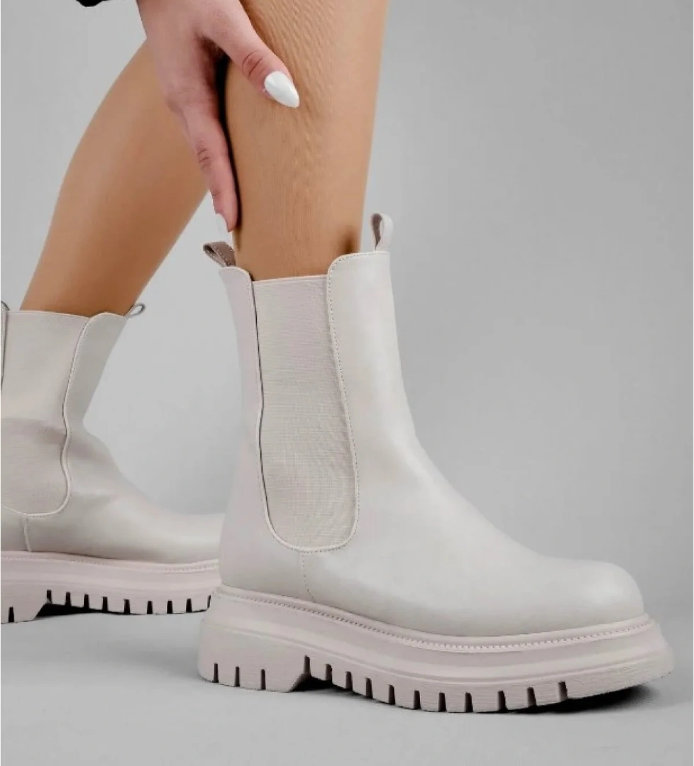 Kocamanlar Feles Kadın Kalın Ve Yüksek Taban Elastik Chelsea Günlük Bot model görseli