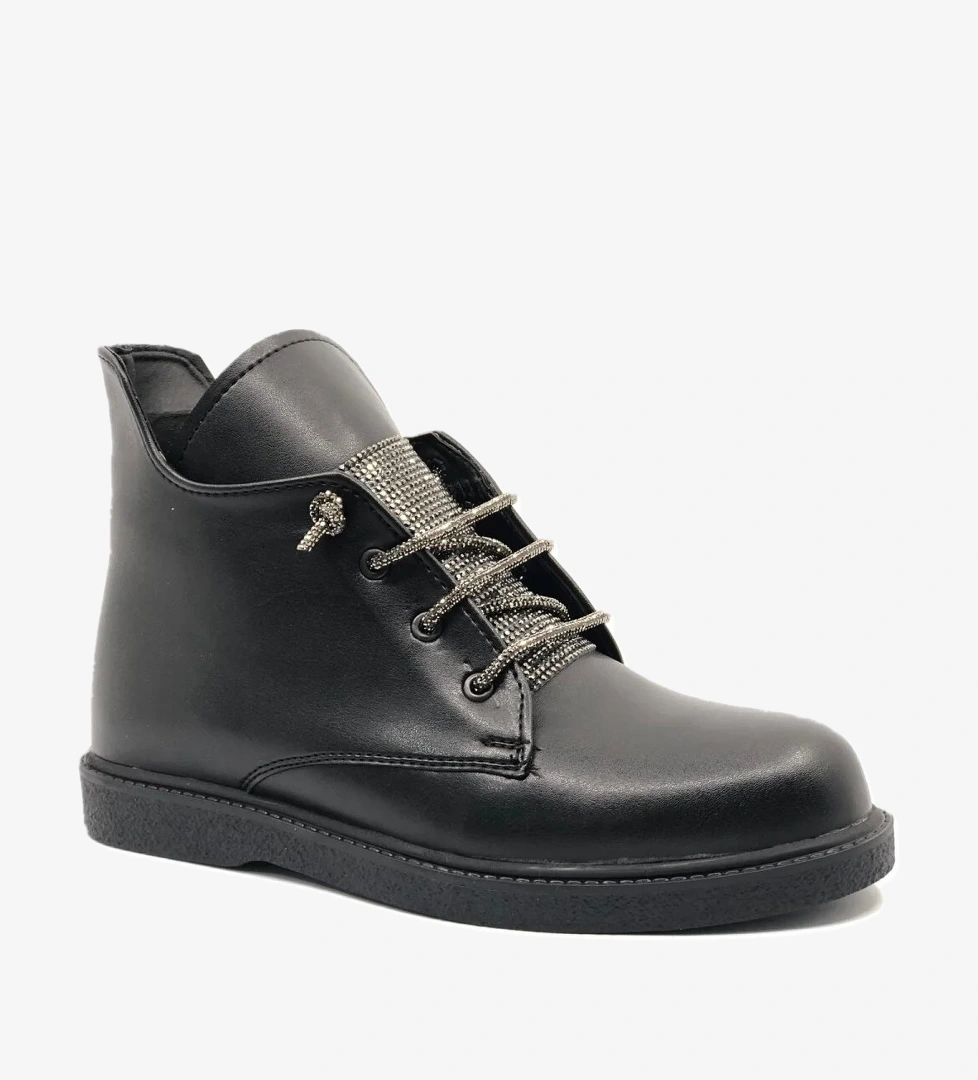 Kauçuk Kaymaz Taban Taş Bağcık Detaylı Kadın Bot