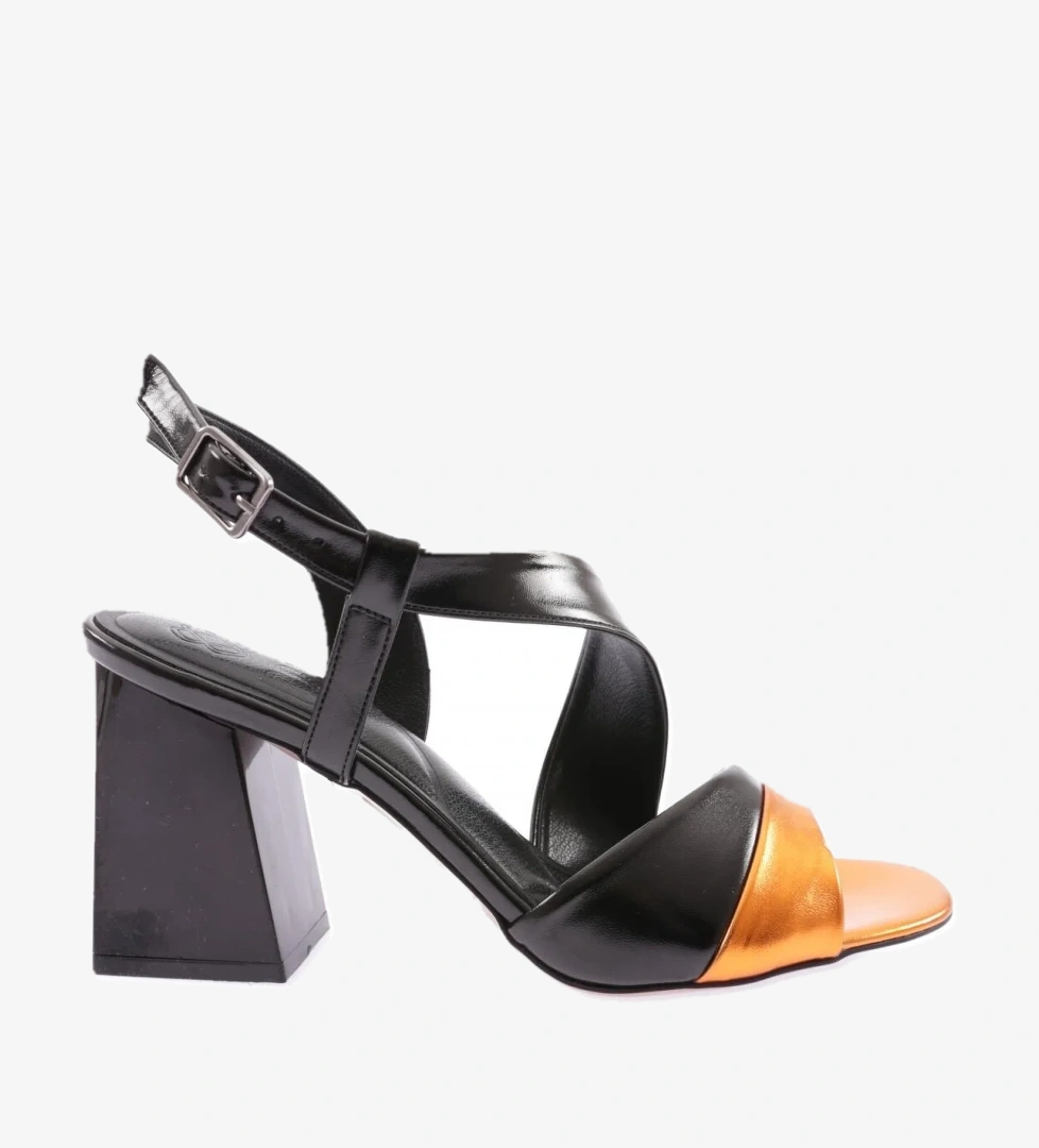 888-23Y Kadin Çapraz Bantli Topuklu Sandalet