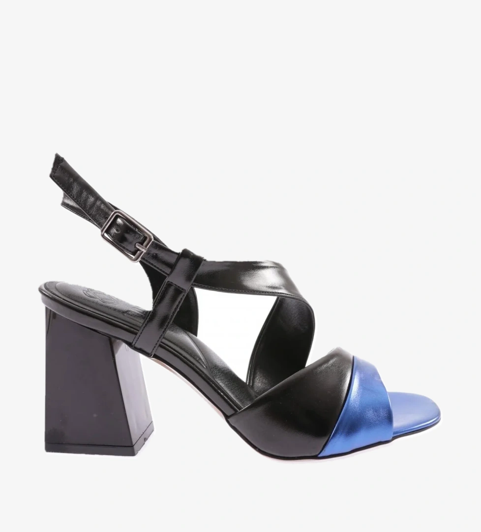 888-23Y Kadin Çapraz Bantli Topuklu Sandalet