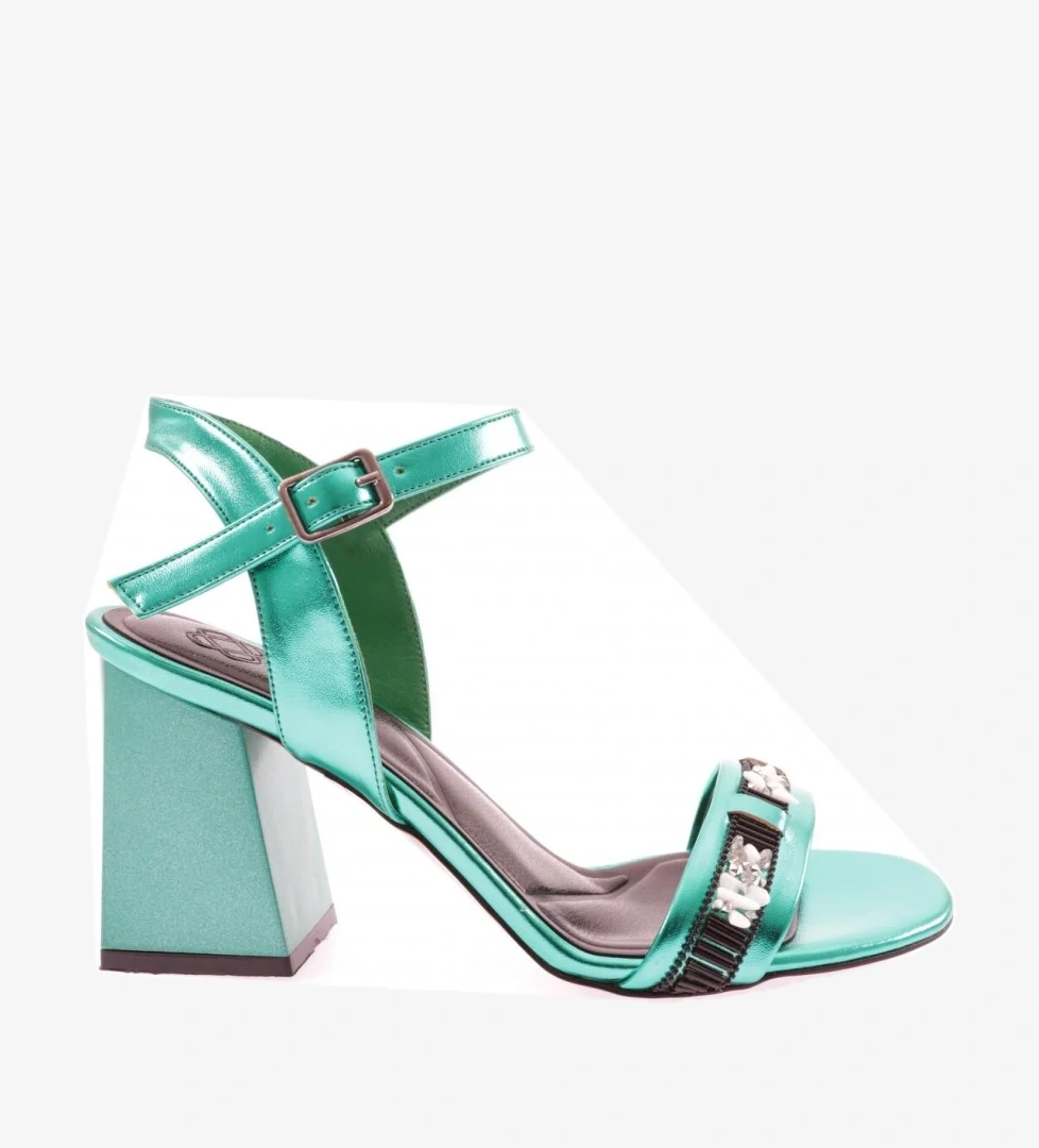 809-23Y Kadin Bantli Taşli Topuklu Sandalet