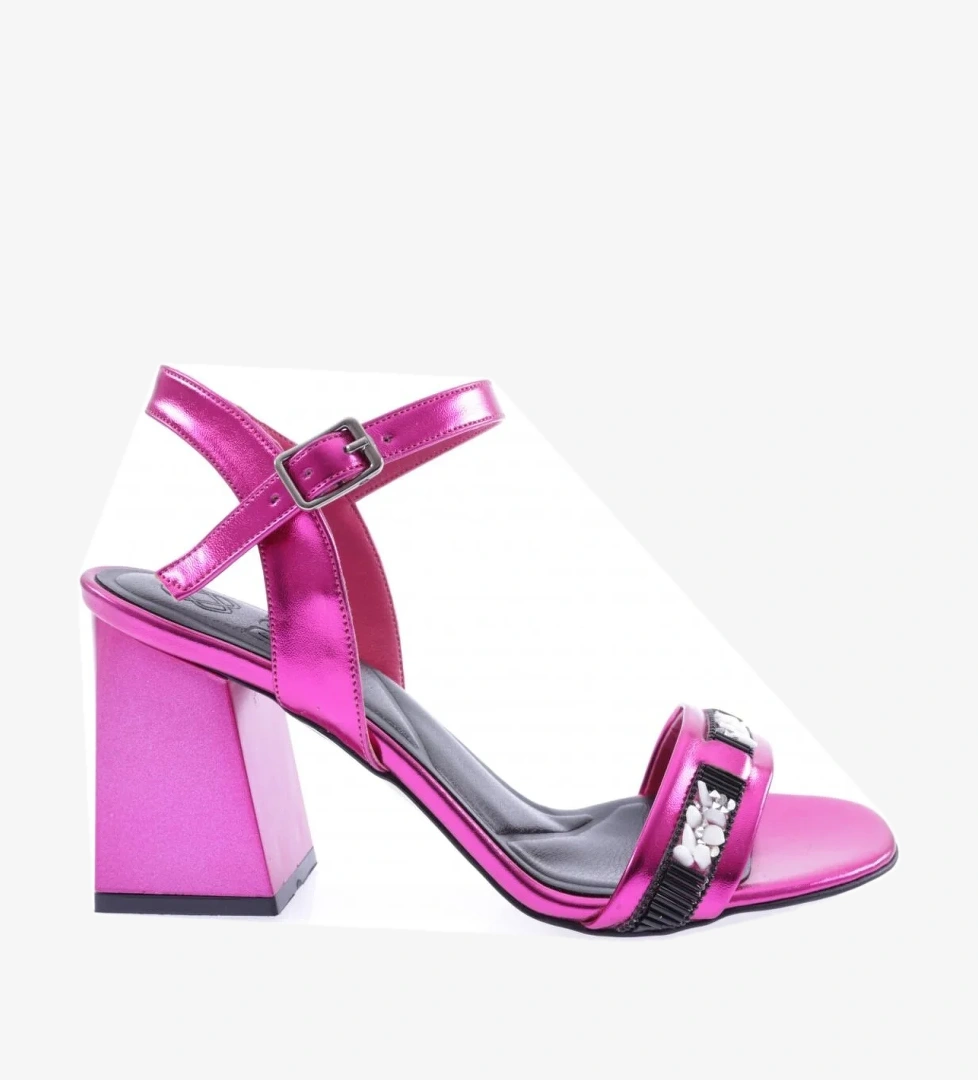 809-23Y Kadin Bantli Taşli Topuklu Sandalet