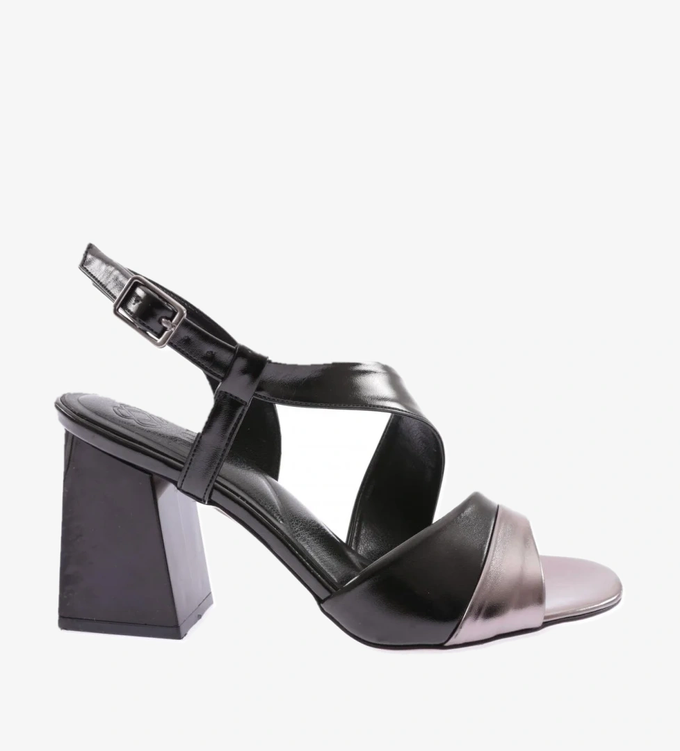 888-23Y Kadin Çapraz Bantli Topuklu Sandalet