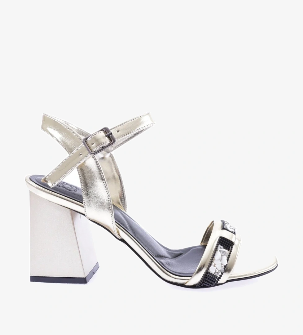 809-23Y Kadin Bantli Taşli Topuklu Sandalet