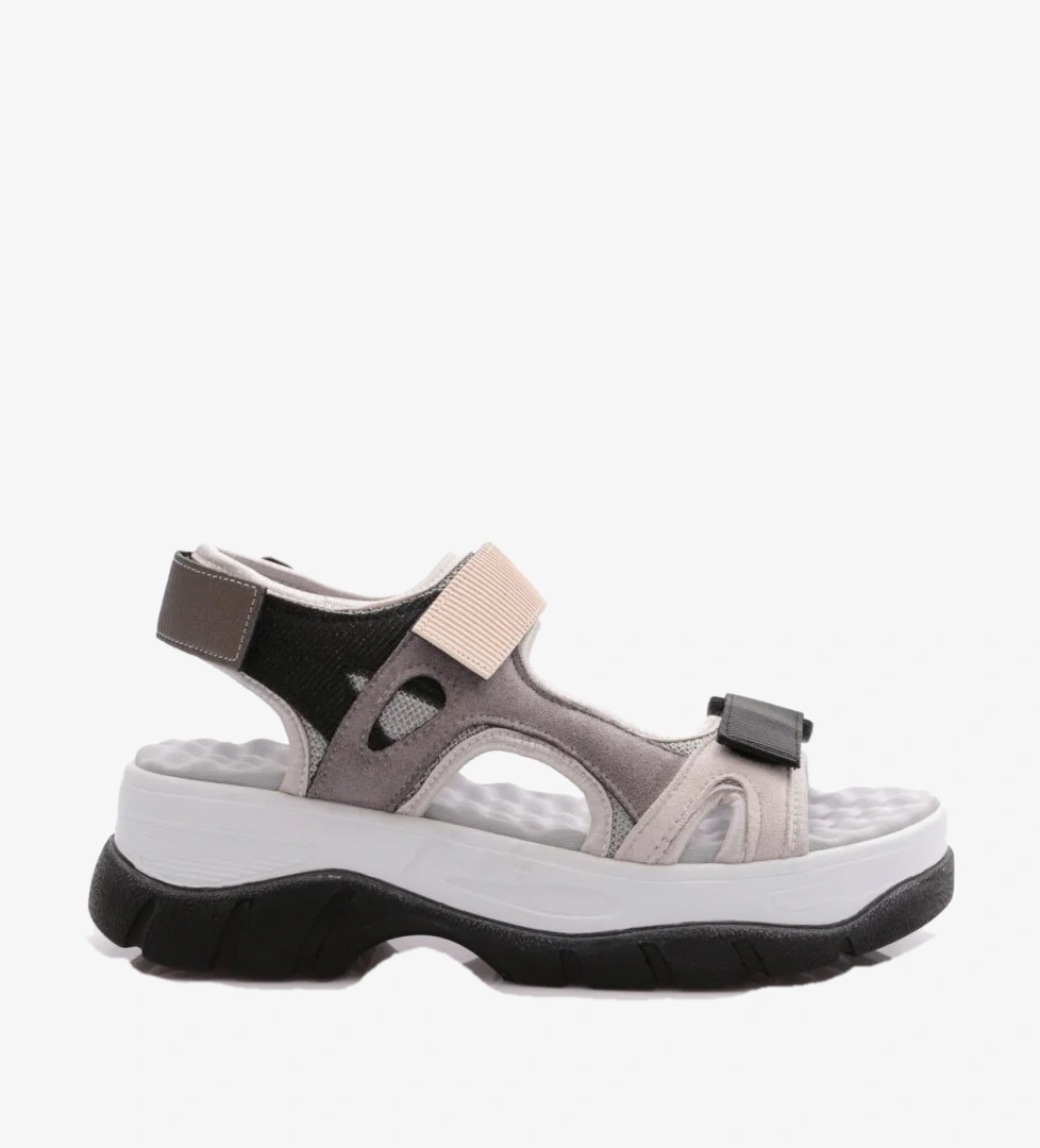 DGN 4740-22Y Kadin Kalin Taban Cirtli Sandalet