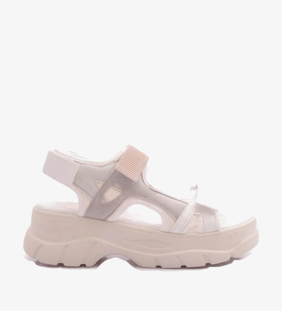 DGN 4740-22Y Kadin Kalin Taban Cirtli Sandalet
