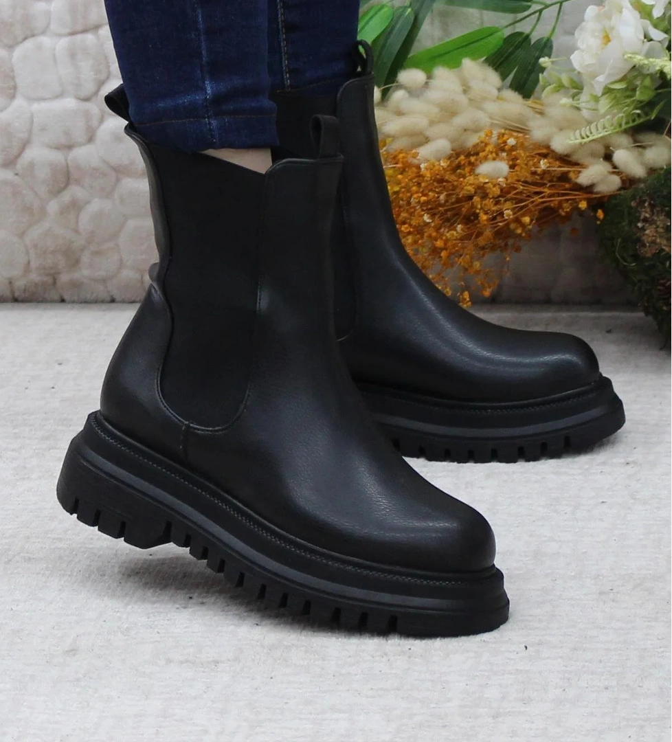 351028 Siyah Fashion Yiğimi Lastikli Sıcak Astar Kadın Bot - Görsel 1