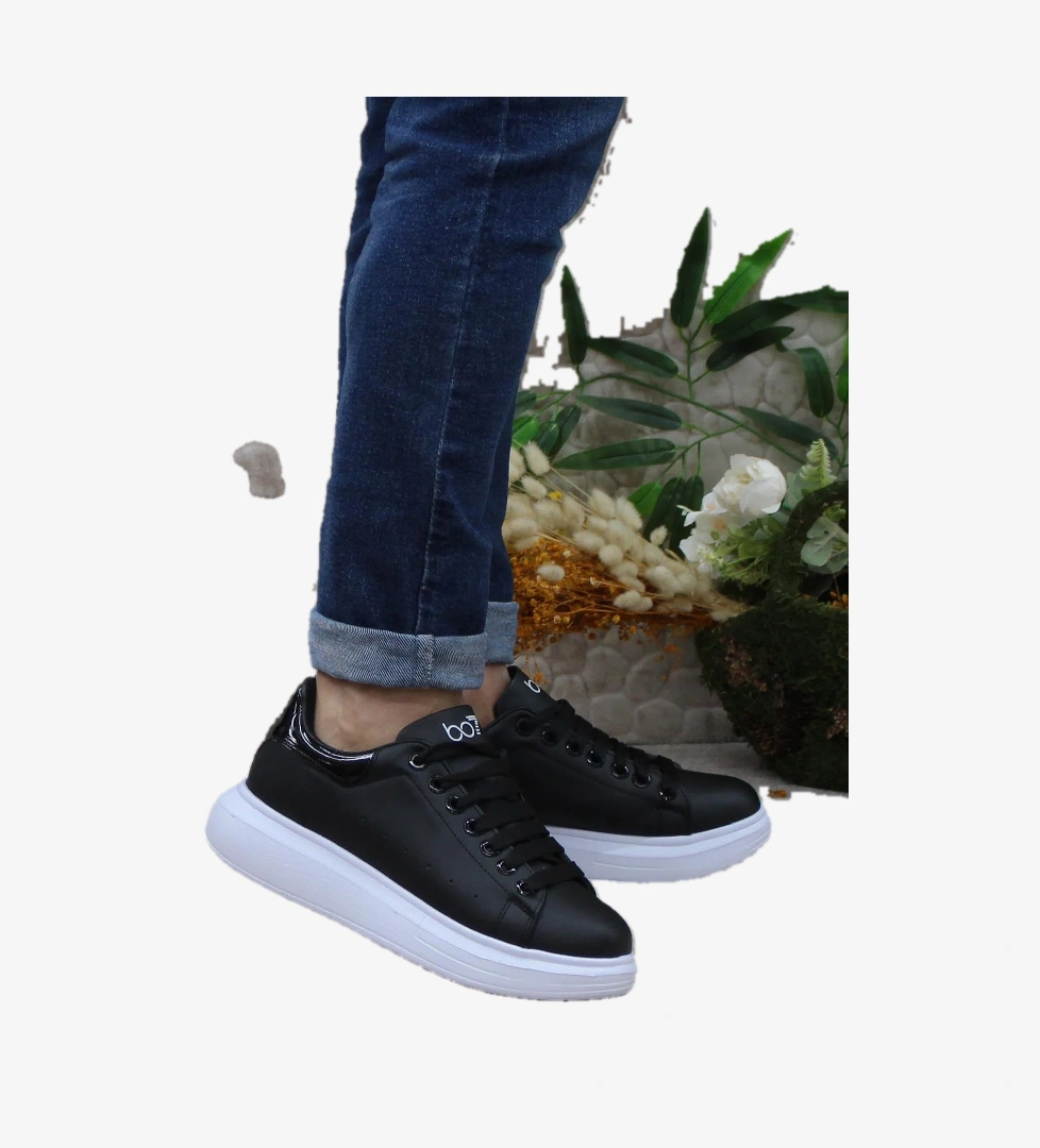Fort B-150 Siyah Beyaz Rahat Kalın Taban Sneaker Erkek Spor Ayakkabı model görseli