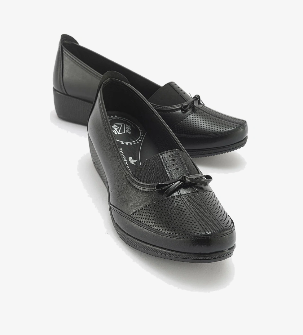 Ccway Kaydırmaz Kadın Günlük Ayakkabı SİYAH CİLT SİYAH model görseli