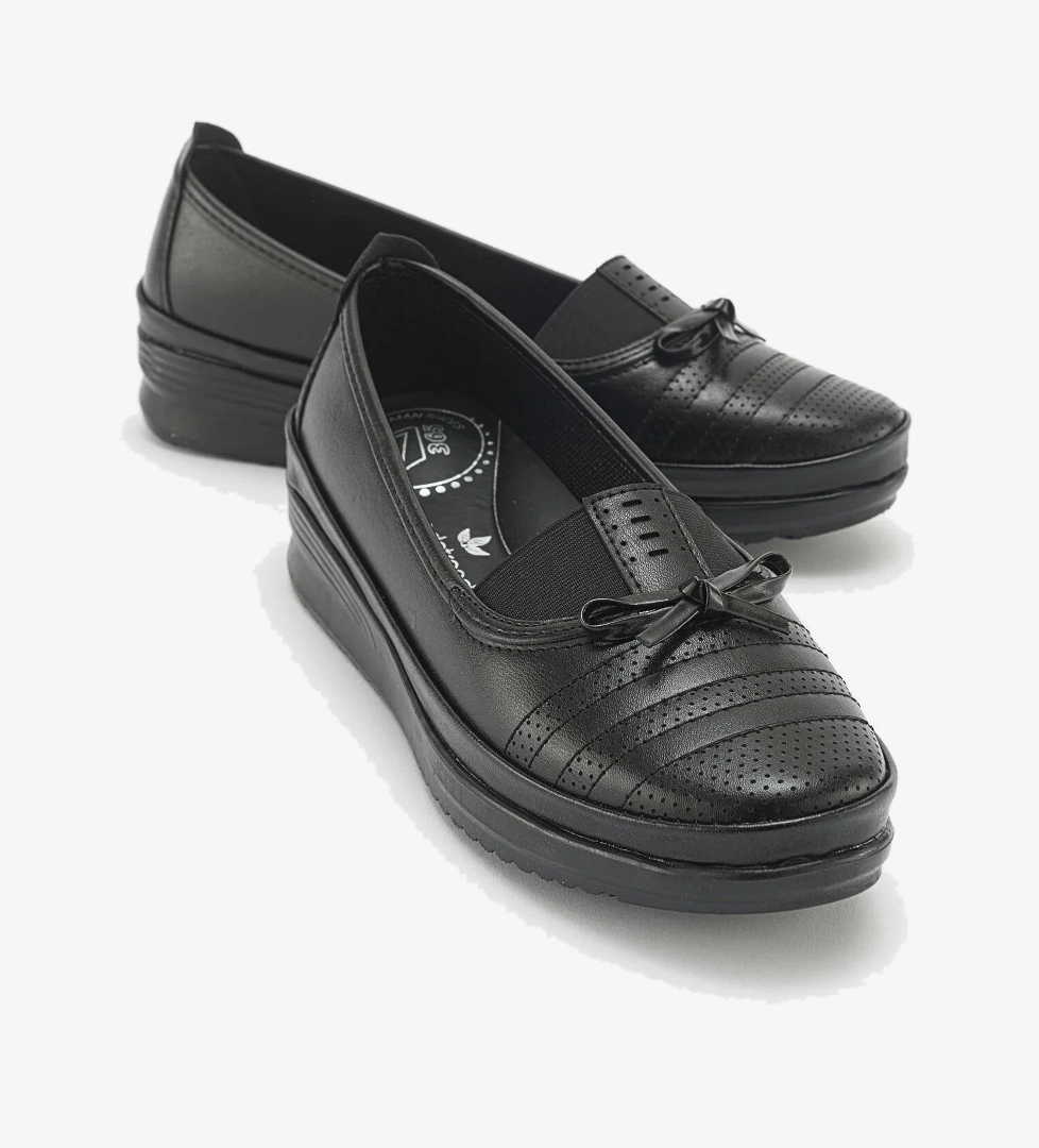 Ccway Kaydırmaz Günlük Ayakkabı SİYAH CİLT SİYAH model görseli