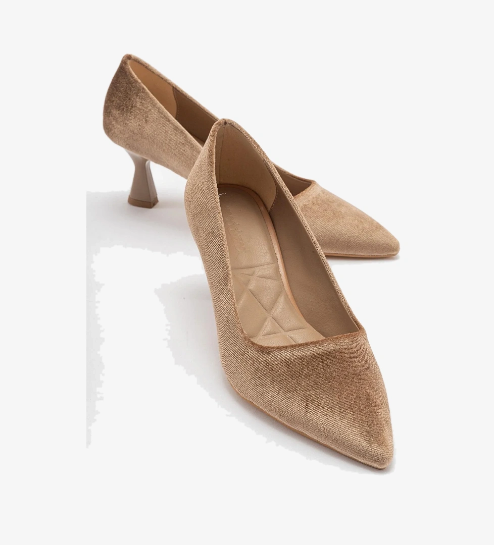 Ccway Kadın Stiletto Ayakkabı Ayakkab Nude Gümüş Kadi̇fe Zra model görseli