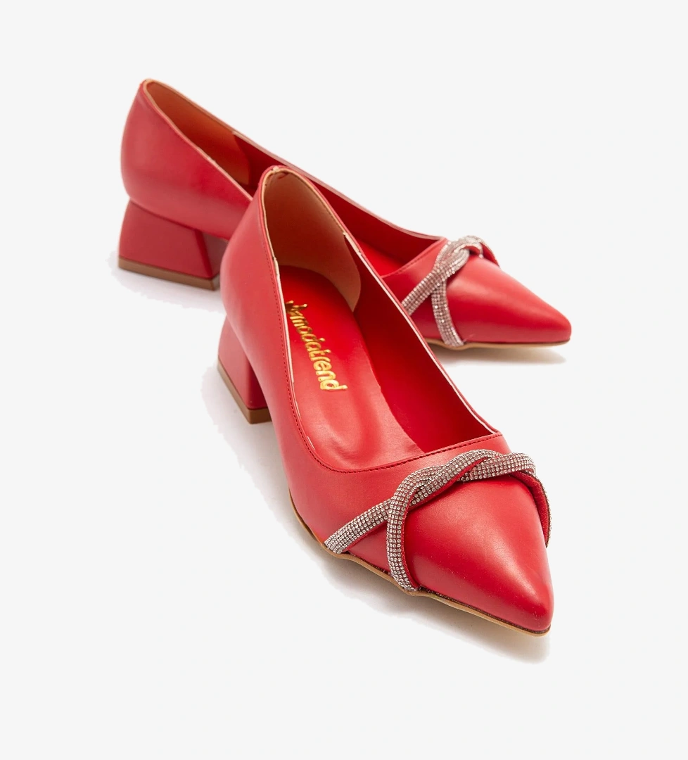 Çapraz Taşlı Kadın Topuklu Ayakkabı KIRMIZI CİLT